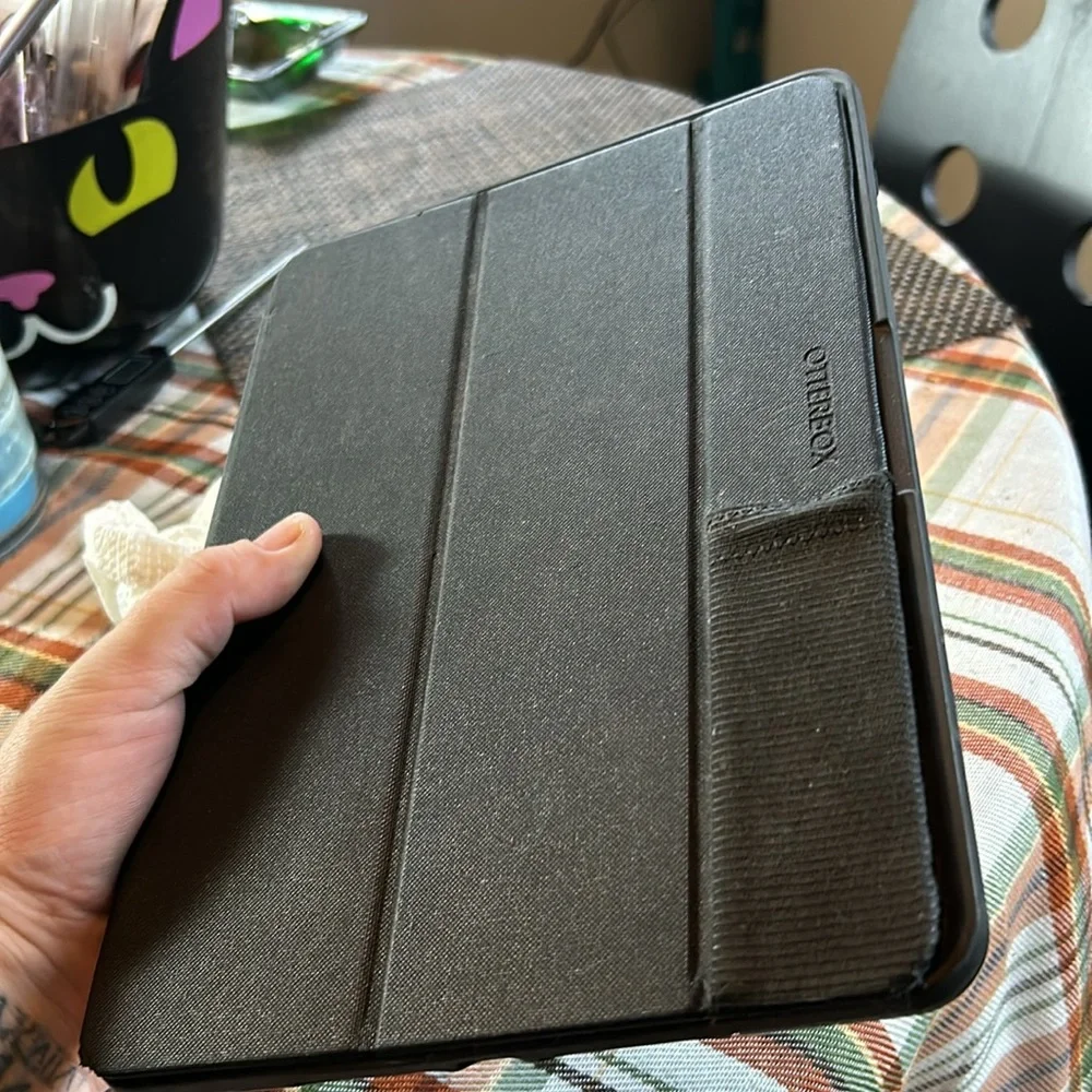 iPad 9th generation 64GB with otter box case